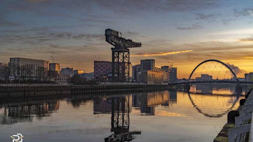 River Clyde, Glasgow, Finnestone Crane